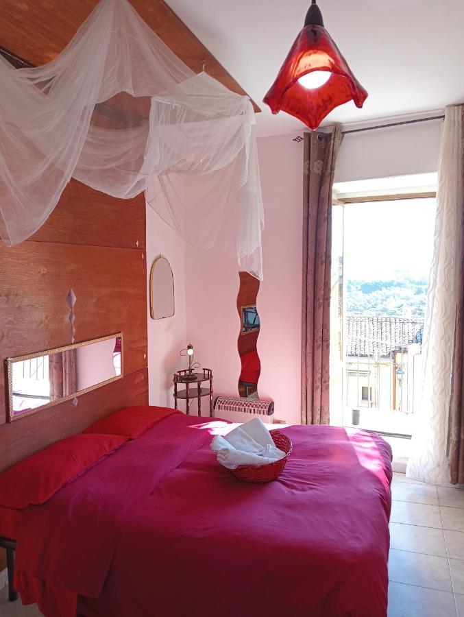 Casa Vacanze Il Girasole كالتاجيروني المظهر الخارجي الصورة