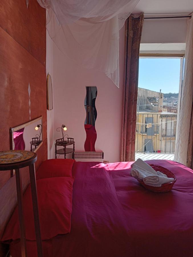 Casa Vacanze Il Girasole كالتاجيروني المظهر الخارجي الصورة