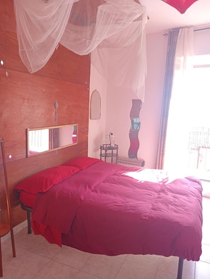 Casa Vacanze Il Girasole كالتاجيروني المظهر الخارجي الصورة
